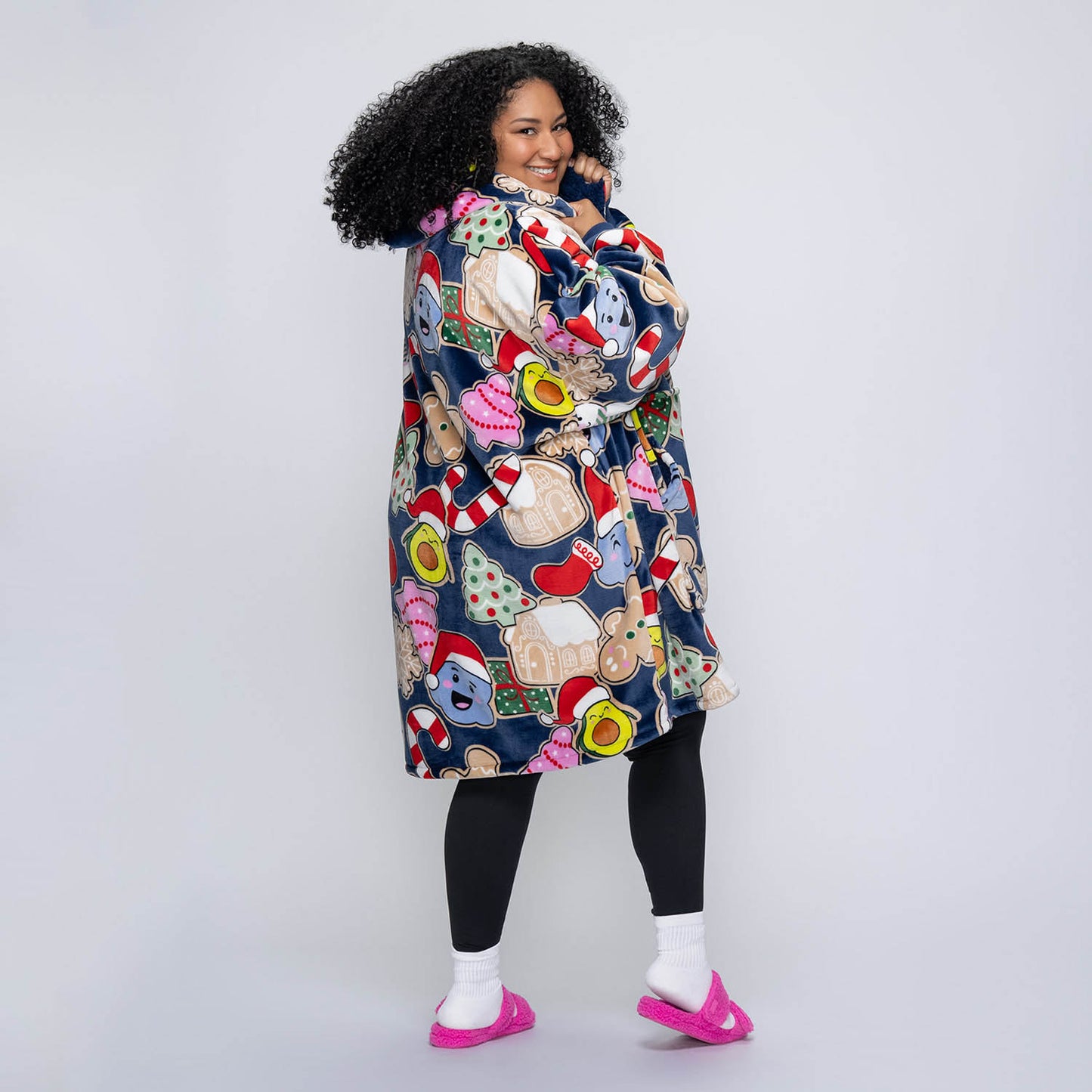 size: Aisha is 5’3” wearing a size OOD