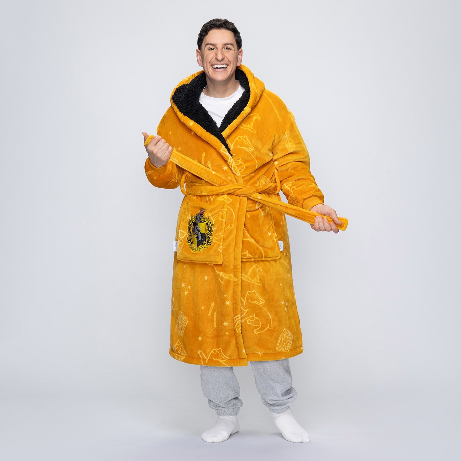 Harry Potter Hufflepuff Sherpa Robe Licensed – The Oodie Canada