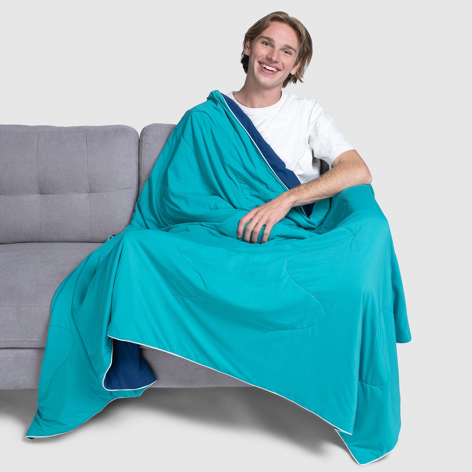 Saphire Emerald Cooling Blanket – The Oodie Canada