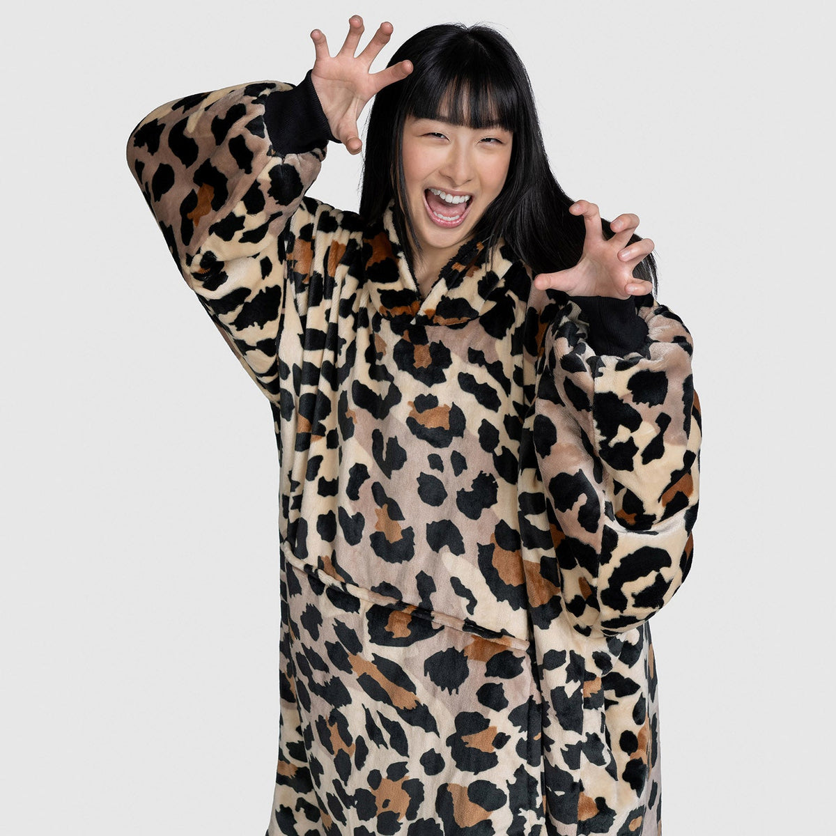 Leopard Oodie™ Original – The Oodie Canada
