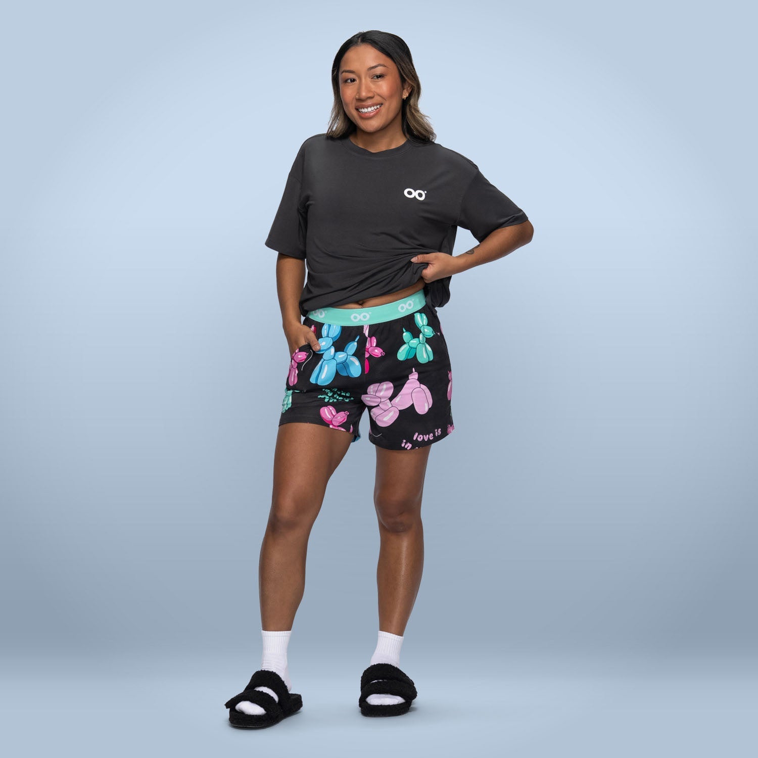 size: Sonya is 5’3” wearing a size S/M