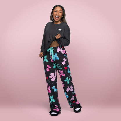 size: Sonya is 5’3” wearing a size S/M