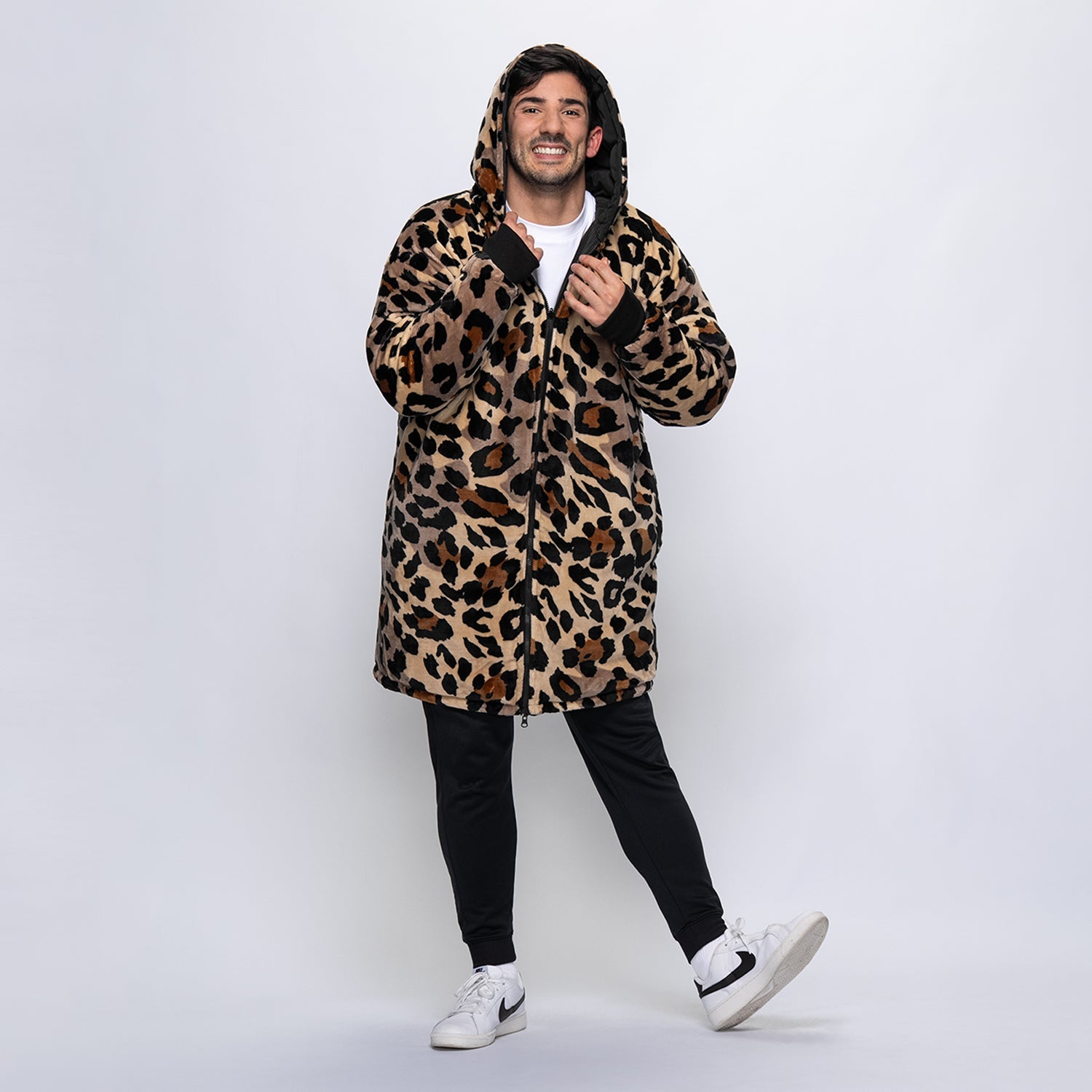 Black/Leopard Long Puffer Jacket – The Oodie Canada