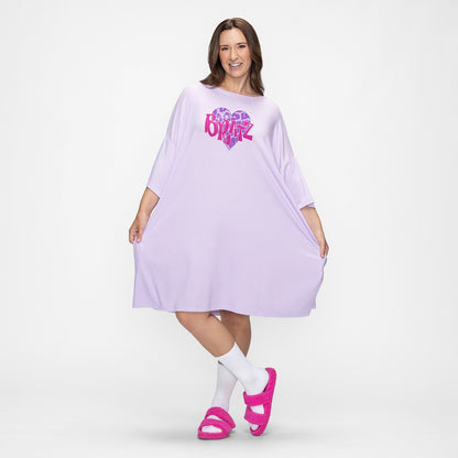 size: Mia is 5'7" wearing a size OSFM