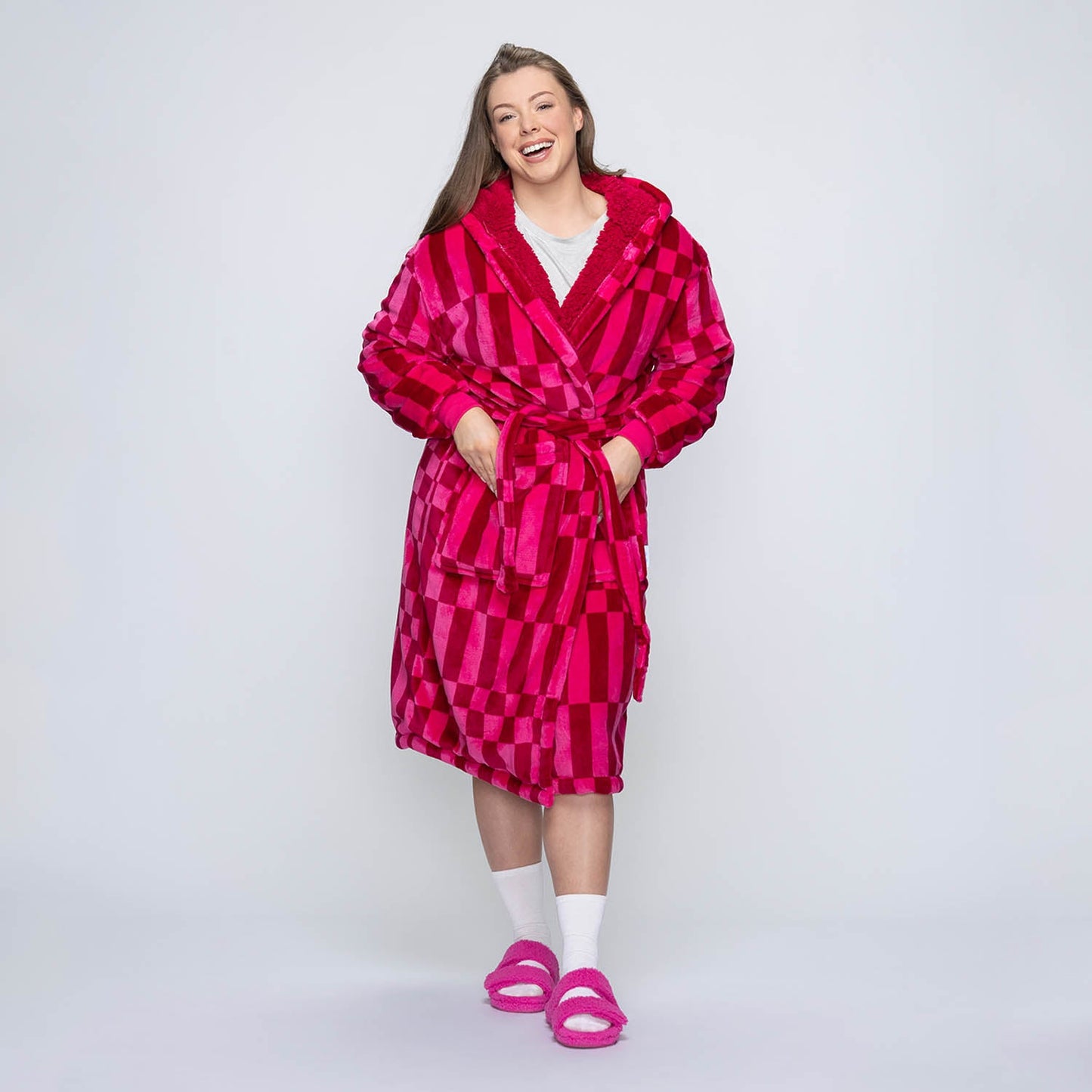 size: Mackenzie is 5’7” wearing a size S/M