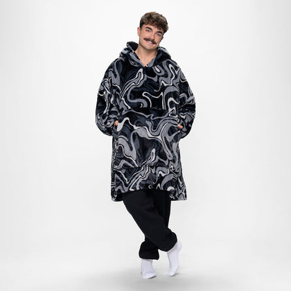 size: Adam is 183cm wearing a size OOD