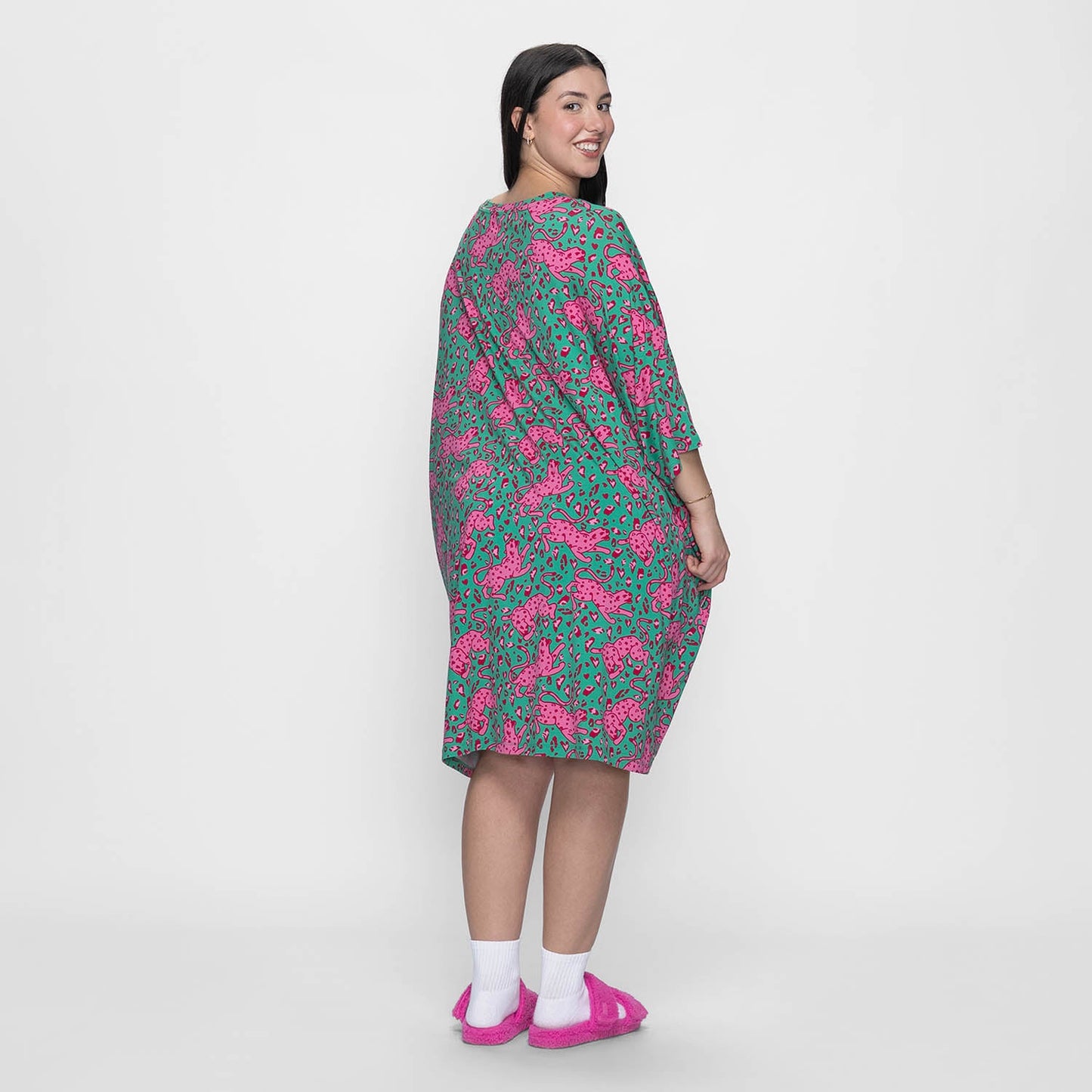 size: Sharnaya is 5′4” wearing a size OSFM