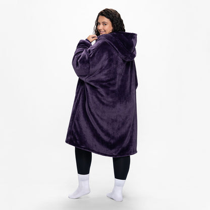 size: Aaliyah is 183cm wearing a size OOD