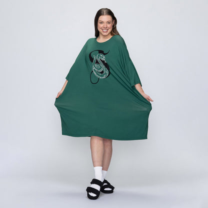 size: Mackenzie is 170cm wearing a size S/XL