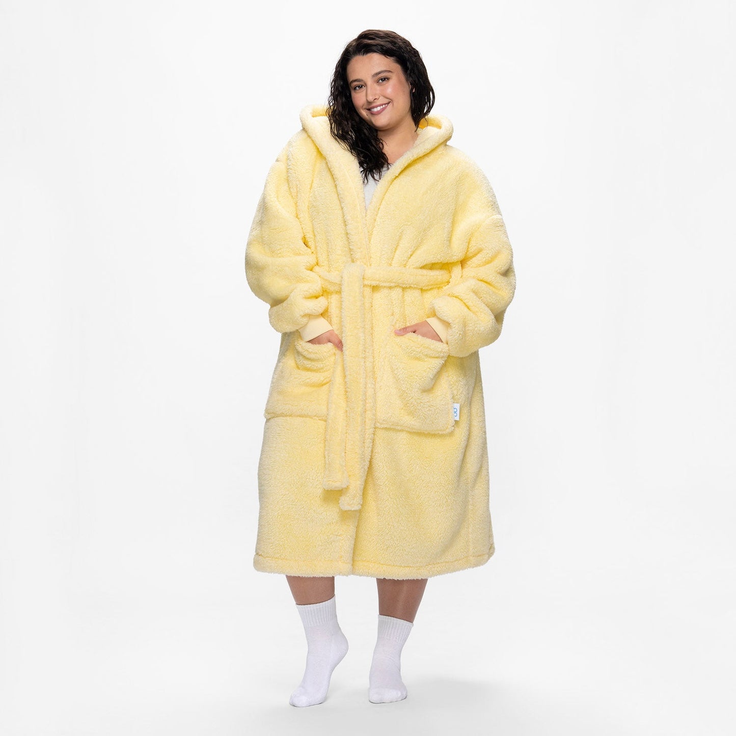 size: Aaliyah is 6′0″ wearing a size L/XL