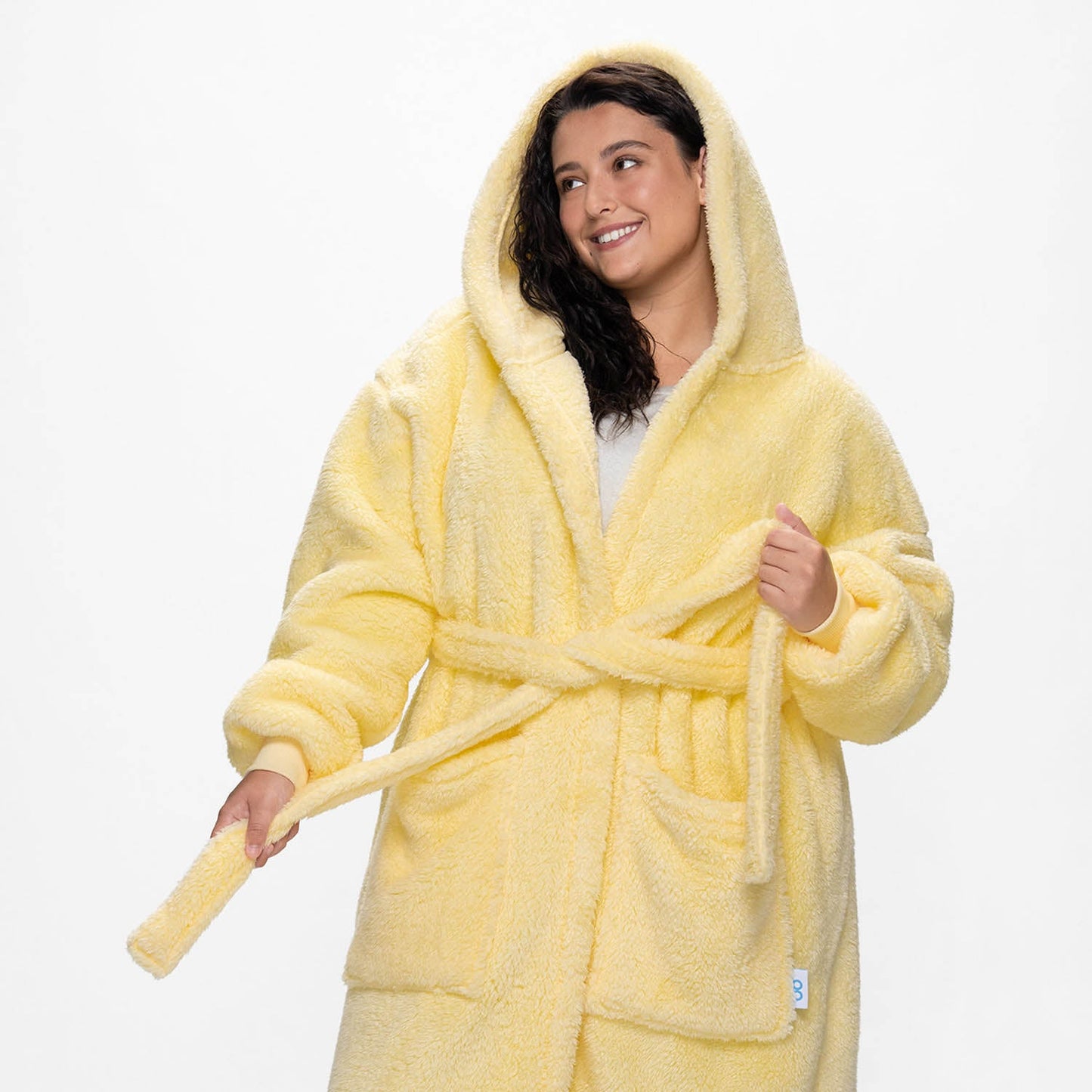 size: Aaliyah is 6′0″ wearing a size L/XL