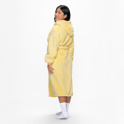 size: Yeryn is 5′5″ wearing a size S/M