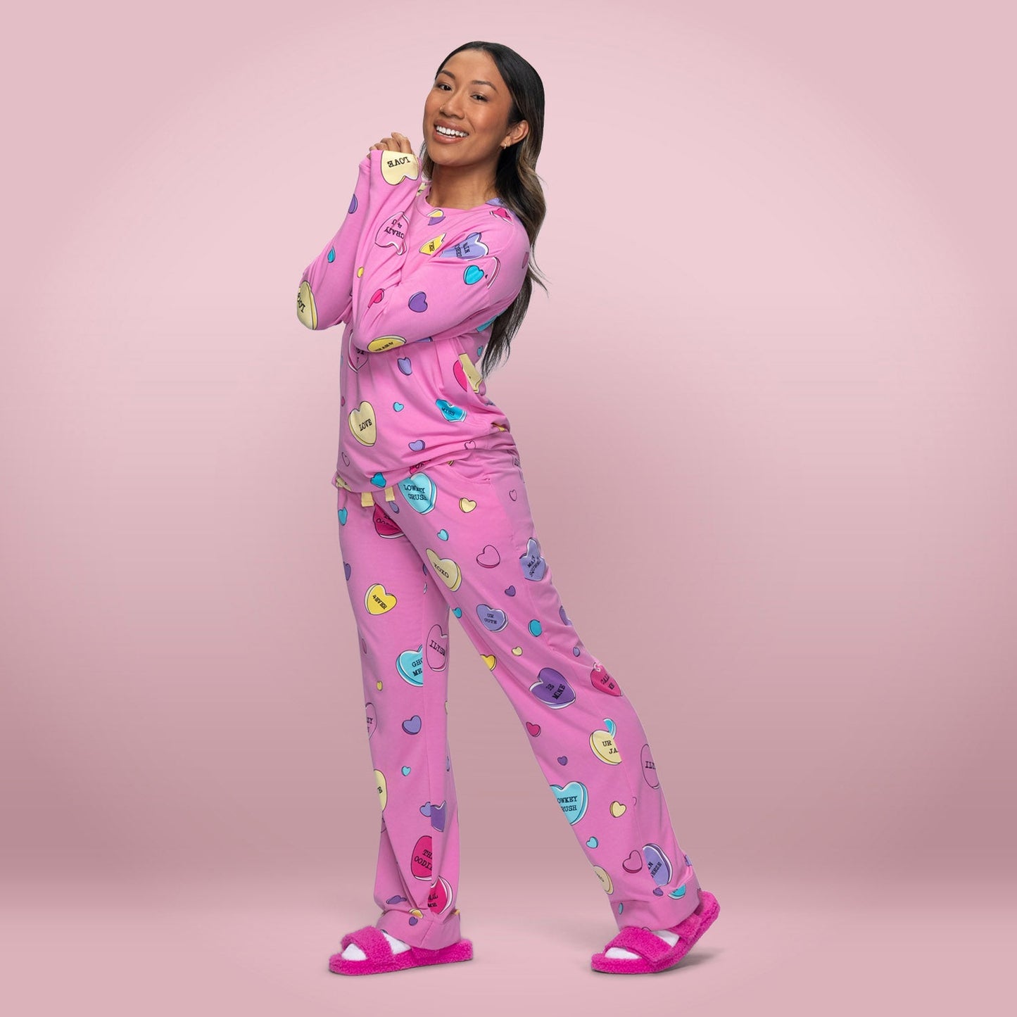 size: Sonya is 5’3” wearing a size S/M