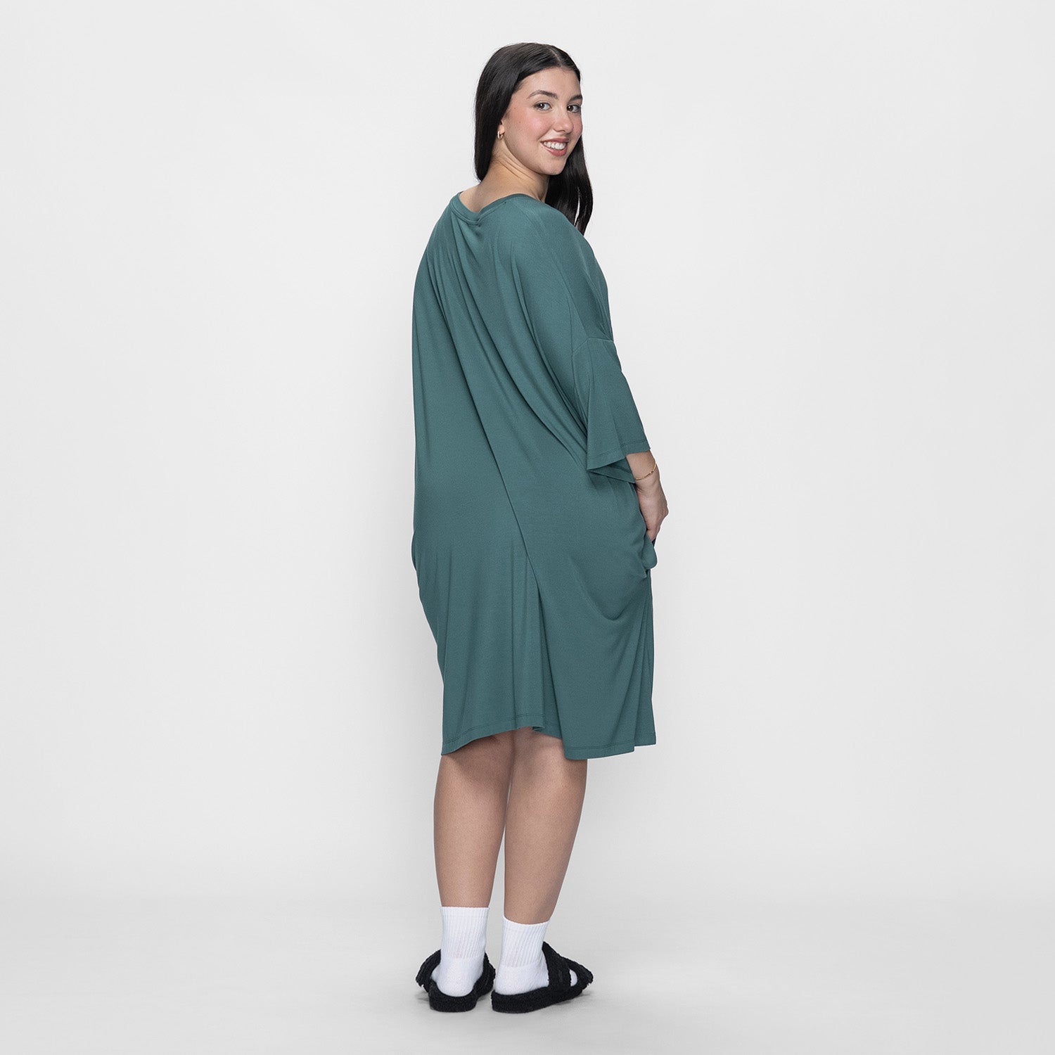 size: Sharnaya is 5′4” wearing a size OSFM