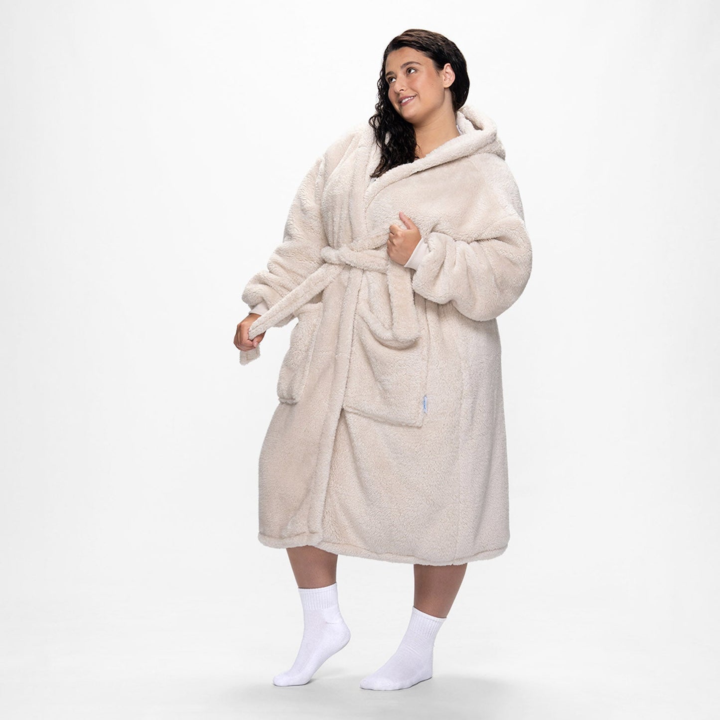 size: Aaliyah is 6′0″ wearing a size L/XL