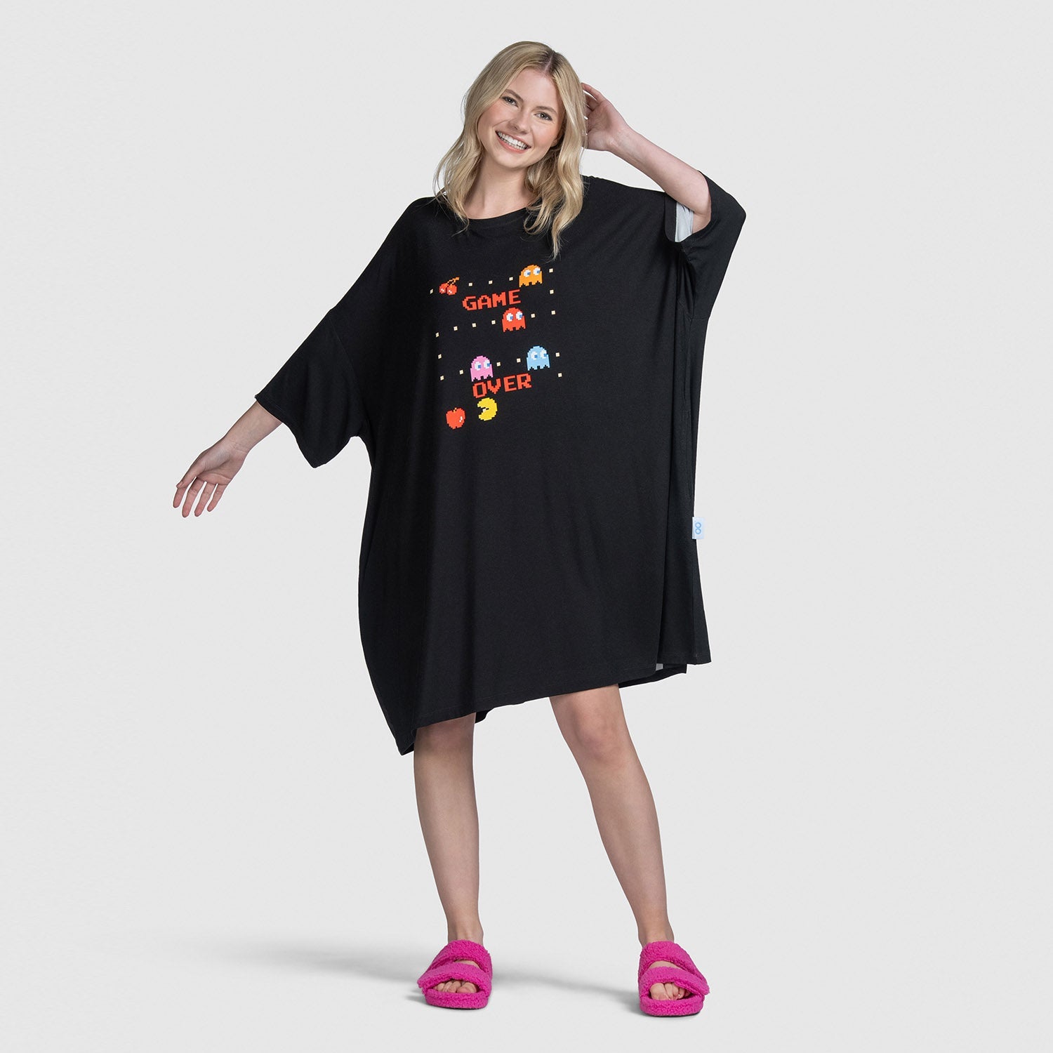 size: Jess is 5’8” wearing a size S-XL