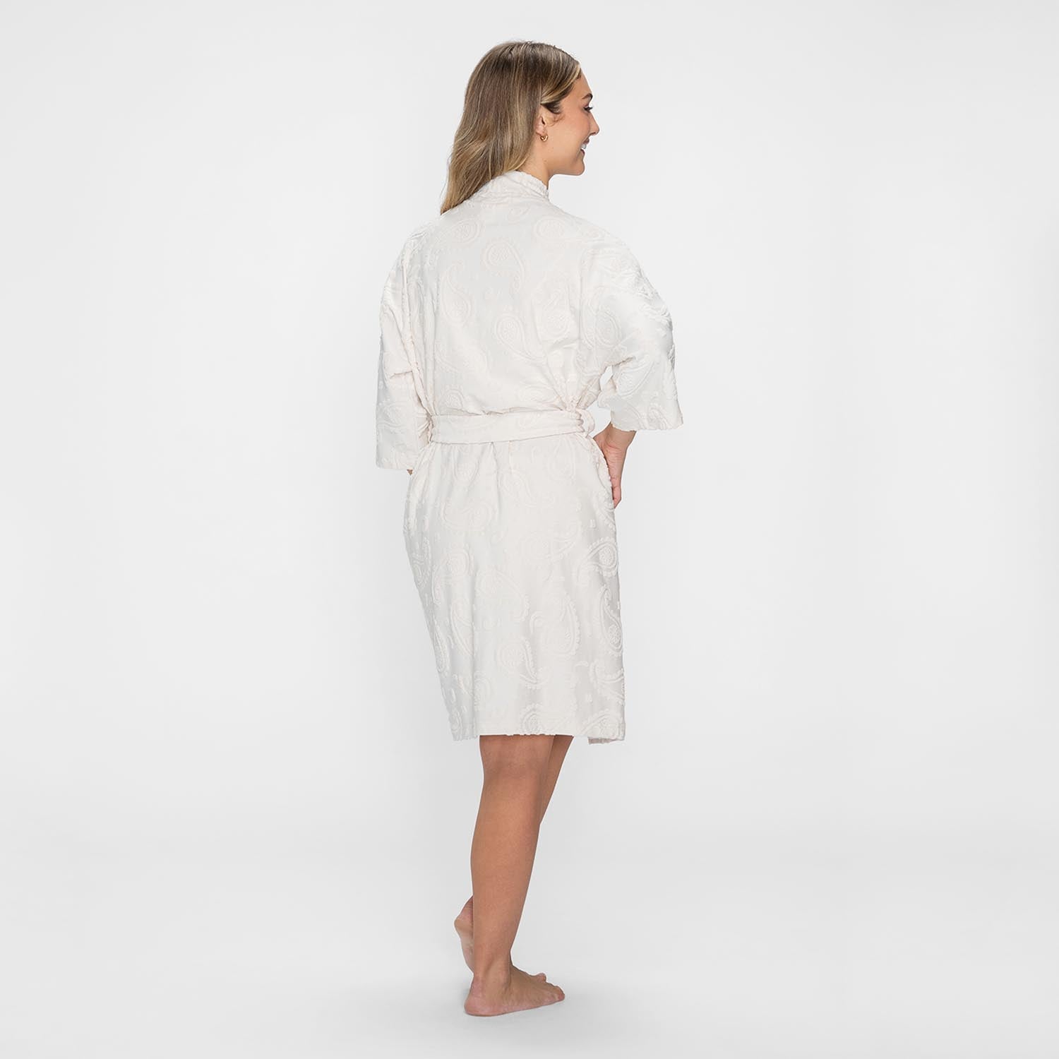 size: Tiyannah is 5'9" wearing size S/M