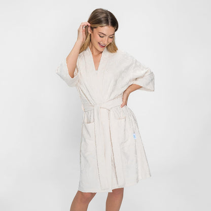 size: Tiyannah is 5'9" wearing size S/M