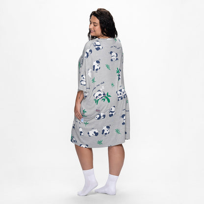 size: Aaliyah is 6′0″ wearing a size OSFM