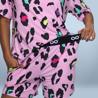 size: Sonya is 5’3” wearing a size S/M