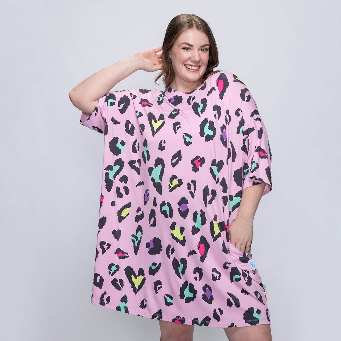 size: Tayla is 169cm wearing a size OOD