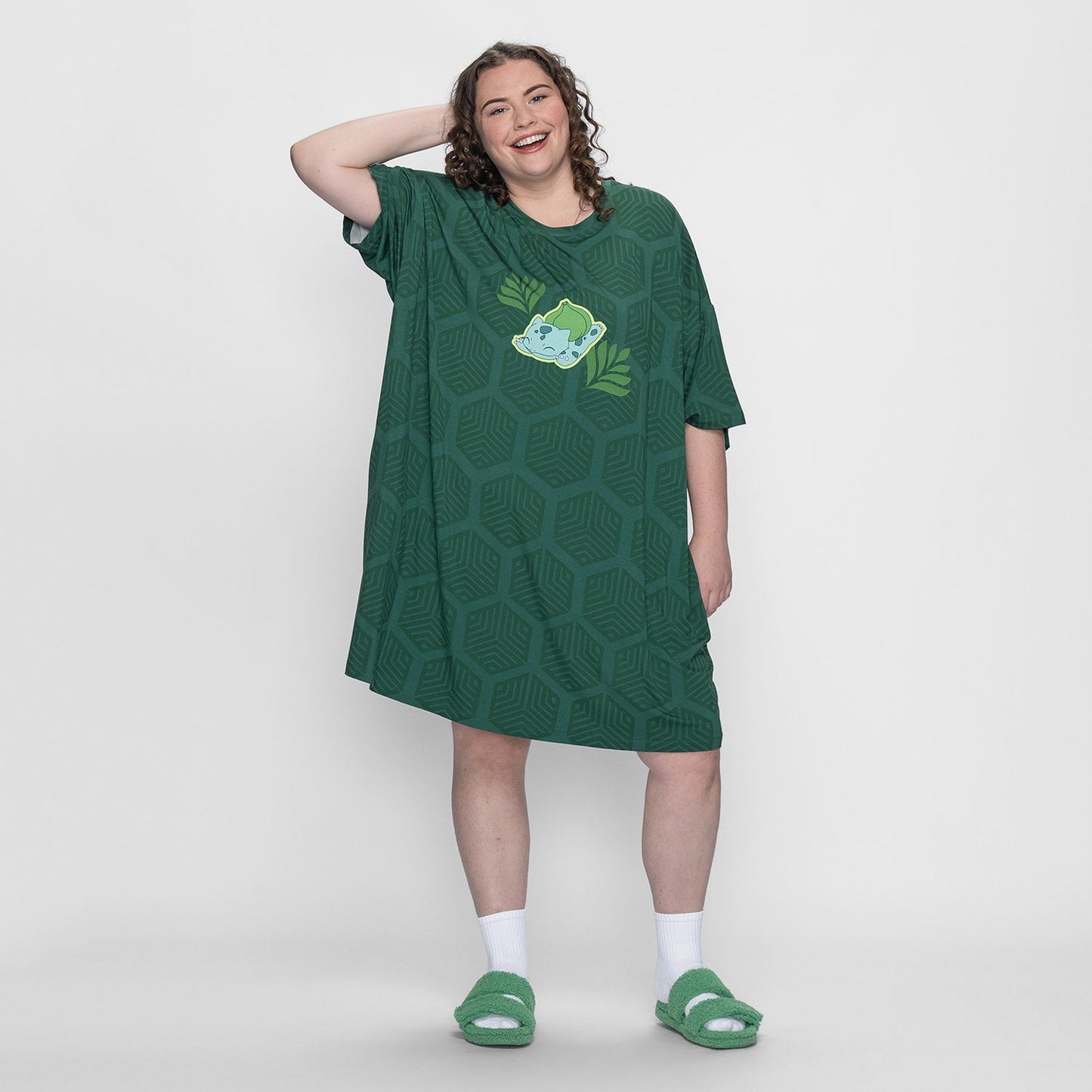 size: Finty is 169cm wearing a size OSFM