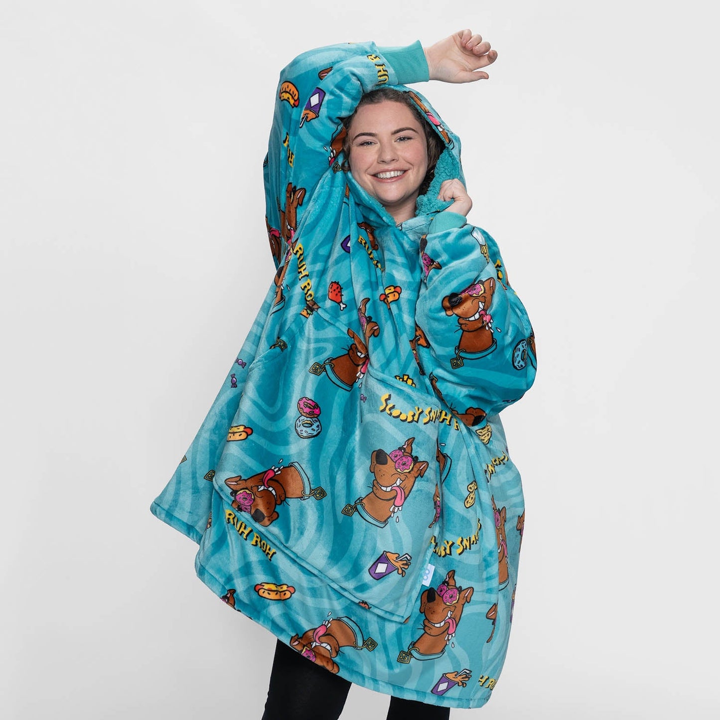 size: Finty is 5′7″ wearing a size OOD