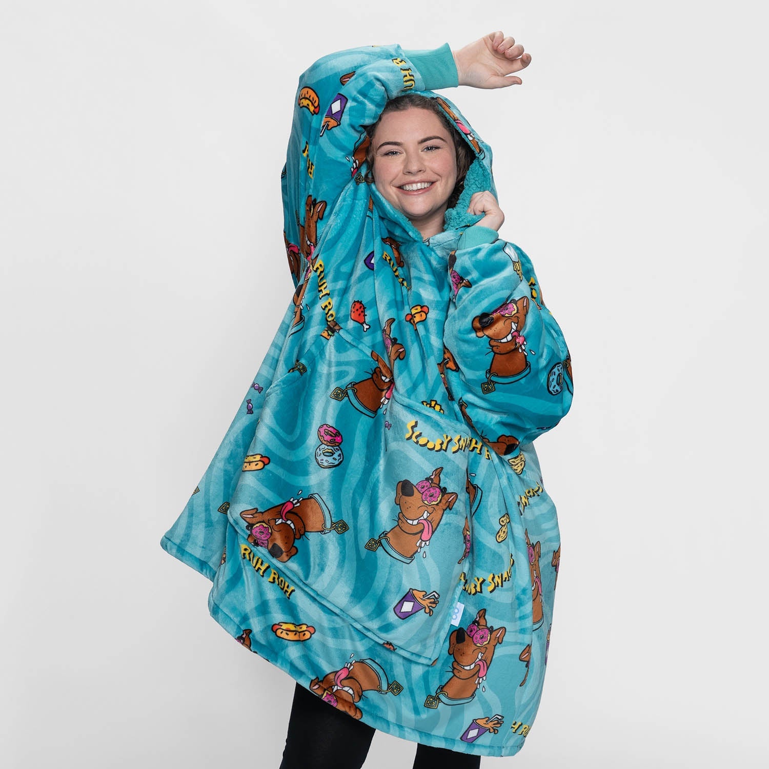 size: Finty is 5′7″ wearing a size OOD