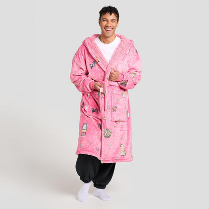 size: Renato is 5'11" wearing a size L/XL