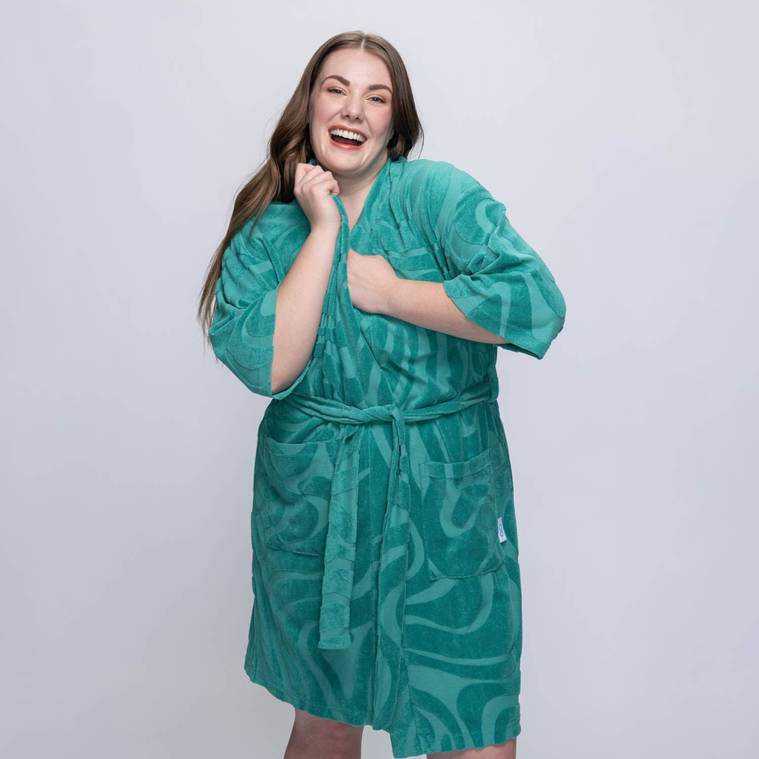 size: Tayla is 5’7” wearing a size  L/XL