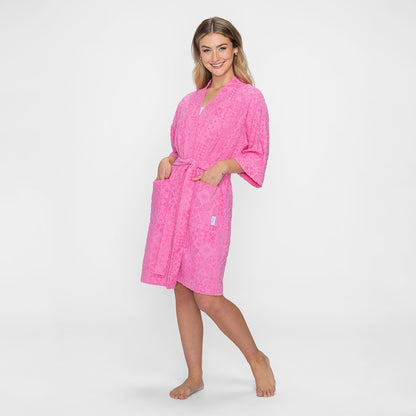 size: Tiyannah is 5'9" wearing size S/M